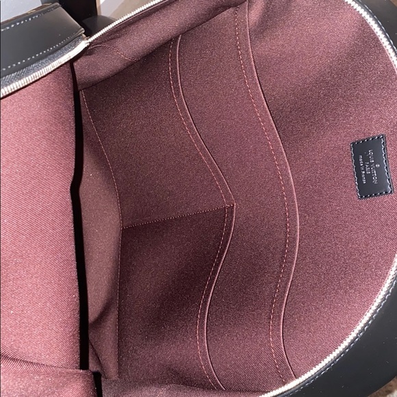 Louis Vuitton Josh Backpack - Picture 3 of 8